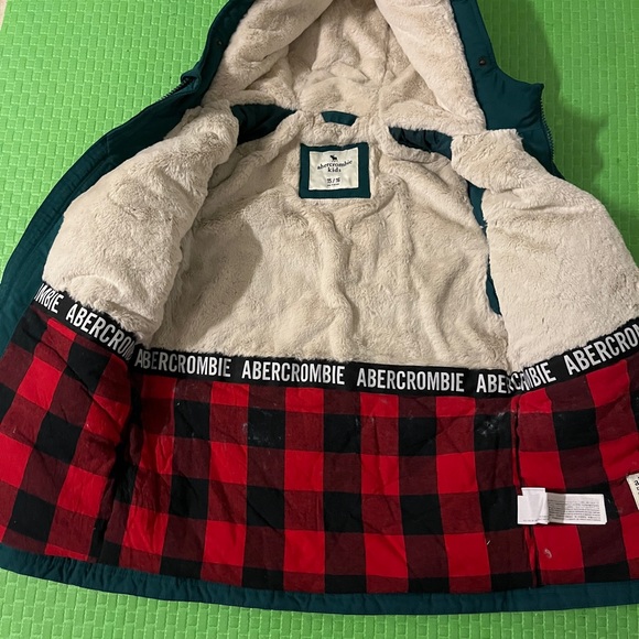 A&F Jacket - Picture 6 of 9